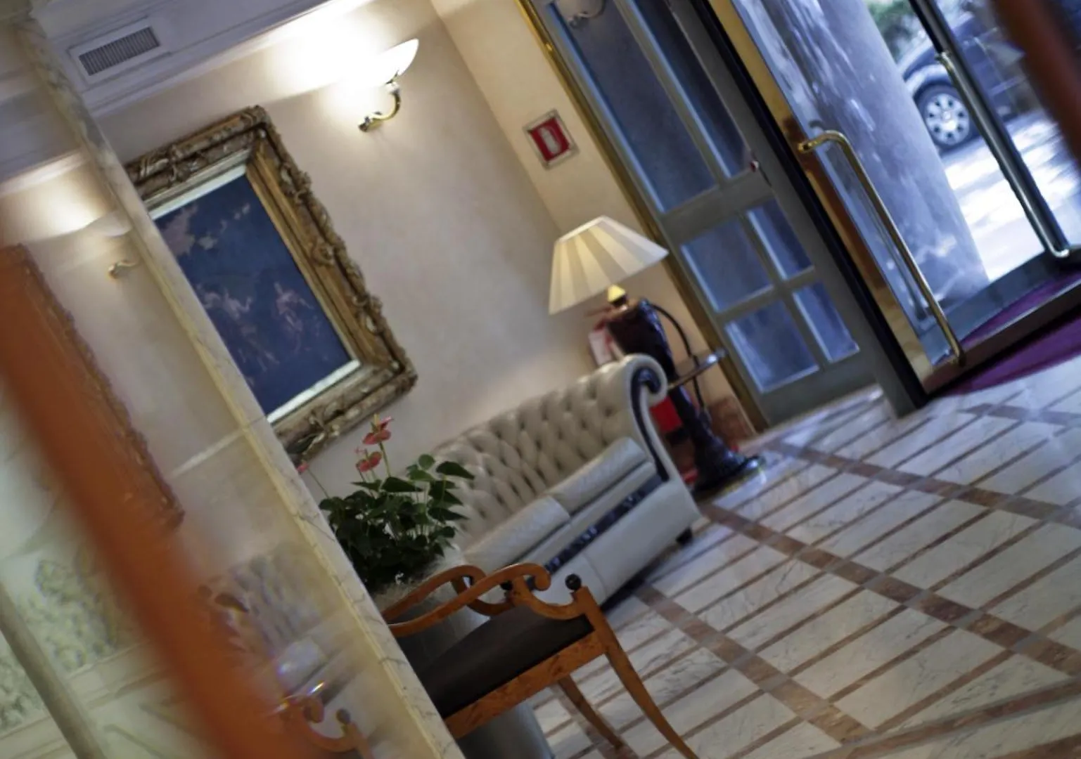 ****  Hotel Capitol Milano Italy