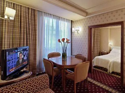 Hotel Capitol Milano 4*, Milan